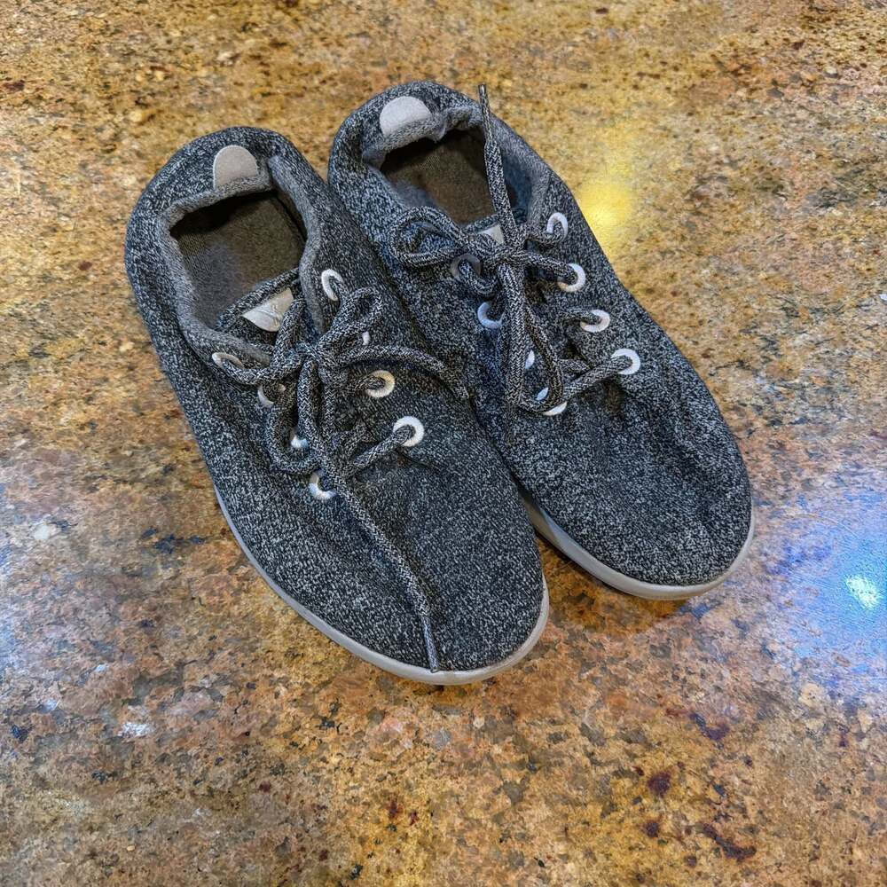 Allbirds Wool Runners Athletic Grey Sneakers Women's Size 10 used nice